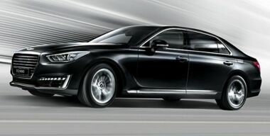 Официально представлен Genesis G90