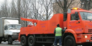 Эвакуация машин в Москве: бои местного значения