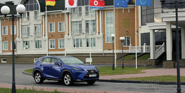 Lexus NX 300h: оригами от папы Карло