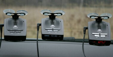 Как выбрать лучший радар-детектор для себя
