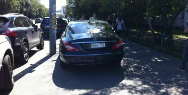 За нечитаемый госномер «права» не отберут 