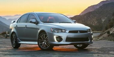 Mitsubishi представил обновленный Lancer