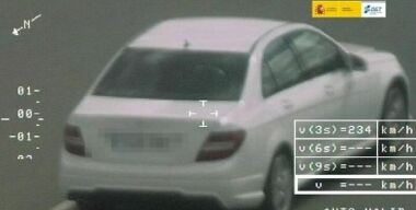 Штрафы за нарушения ПДД с банковских счетов водителей спишут в безакцептном порядке