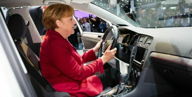 VW, «попав» минимум на 25 млрд. евро, хоронит себя заживо