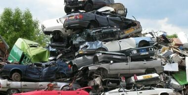 Цены на авторынке подскочат минимум на треть