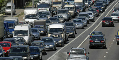 Власти либерально-демократически ополчились на агрессивную езду 