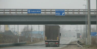 Придорожные путаны жестоко избили дальнобойщиков