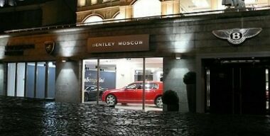 Падение автопродаж: кто пирует во время чумы на российском авторынке