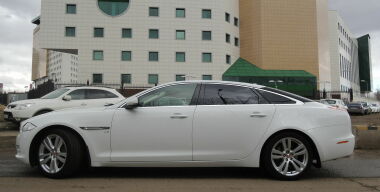 Jaguar XJ Long: клубный пиджак британского пошива