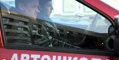 В каких автошколах не учат на «права»