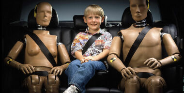 Задние ремни безопасности: пристегиваться или нет?