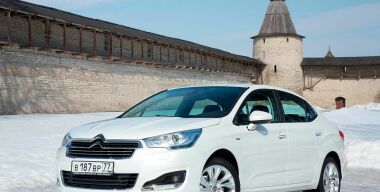 Citroёn остается в России