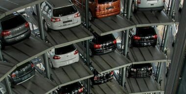 Какие автомобили покупали в январе