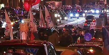 Столичные власти запретили авторобег против платной эвакуации 