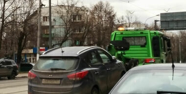 Как эвакуаторщики ломают перемещаемые авто