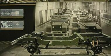 Самая первая модификация LR Defender опять на конвейере