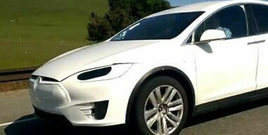 Tesla Model X готов к запуску