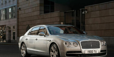 В кризис нужно покупать Bentley