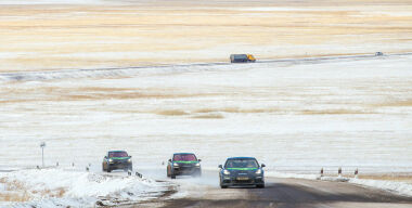 Porsche vs Porsche – сибирский тест гибридных авто