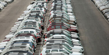 Автодилеров России ждет массовое разорение