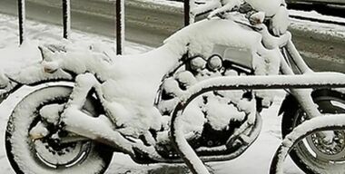 Как правильно хранить мотоцикл зимой