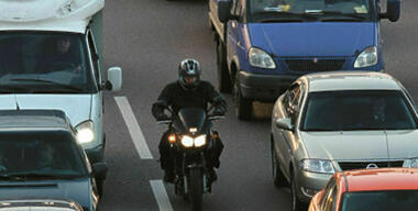 Байкеры на «выделенках» чиновникам не приглянулись