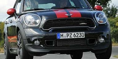 MINI Countryman JCW — герой асфальта