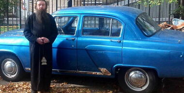 На чем ездят наши священники?