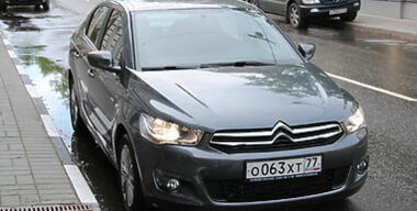 Citroёn C-Elysée vs VW Polo Sedan и Hyundai Solaris