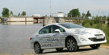 Peugeot 408: полярный маршрут