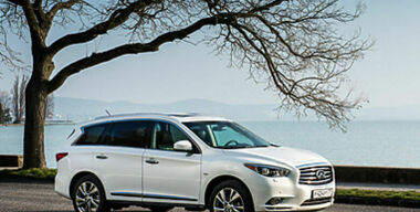 Infiniti JX35: большая «бесконечность»