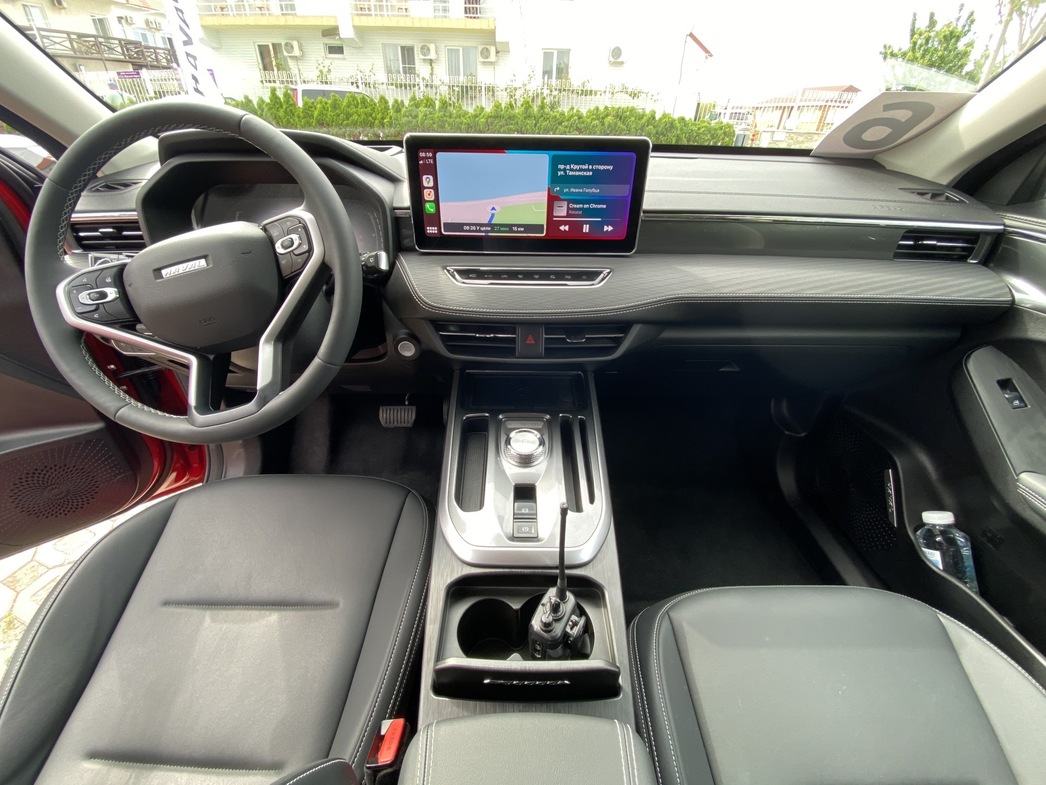 Минимализм, как религия. Очень стильно.