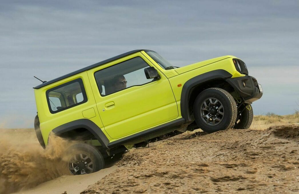 На фото Suzuki Jimny 2019 модельного года