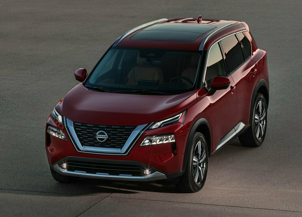 На фото Nissan Rogue (X-Trail) 2021 Nissan_Rogue_2021одельного года
