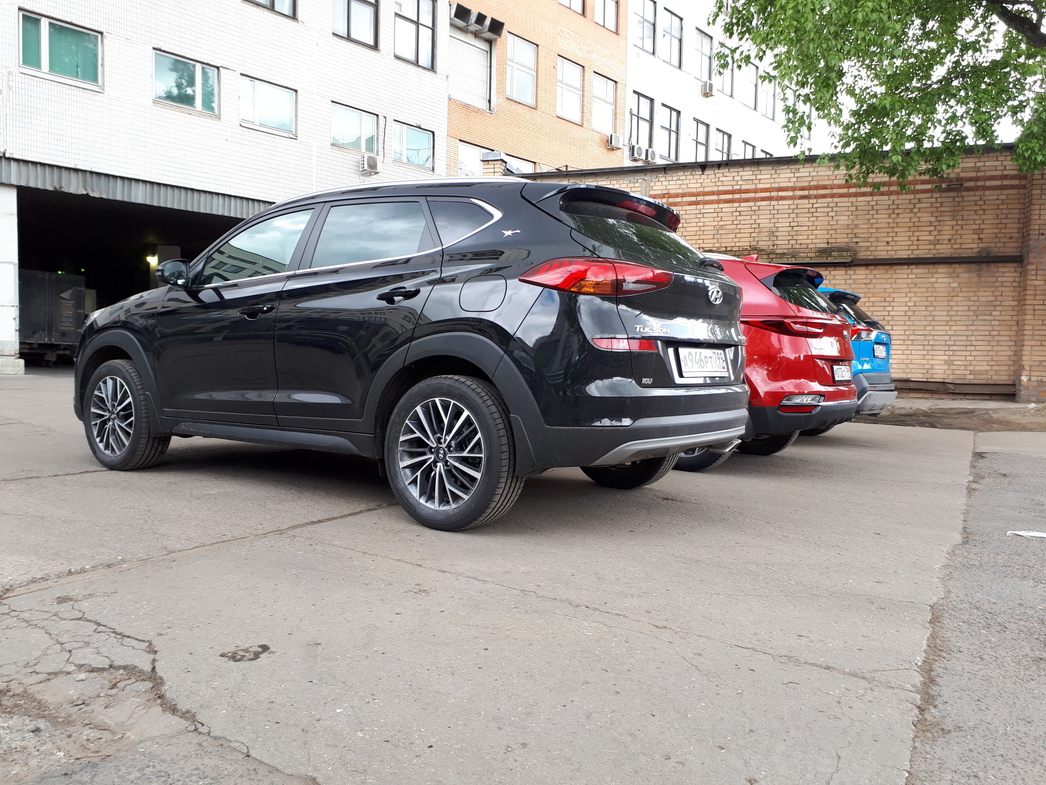 Hyundai Tucson, KIA Sportage, Toyota RAV4