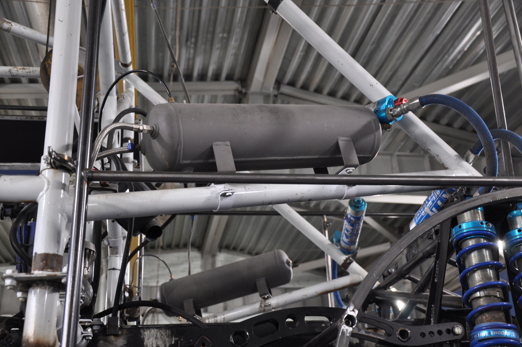 Ресиверы системы подкачки колес "Беркут" сделали из алюминия...