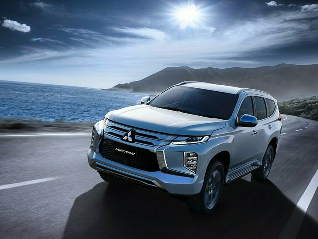 На фото Mitsubishi Pajero Sport