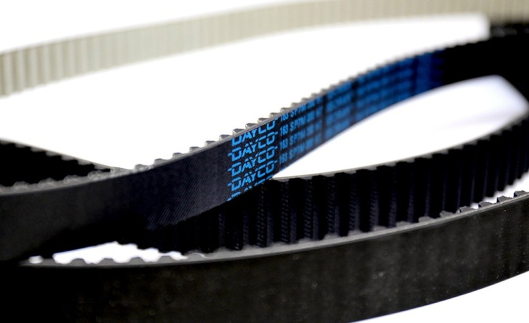 Поликлиновые ремни Dayco изготовлены из прочного материала EPDM.
