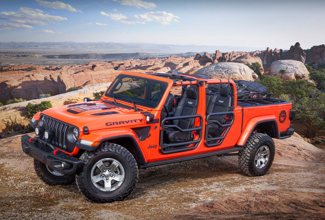 На фото Jeep Gladiator Gravity