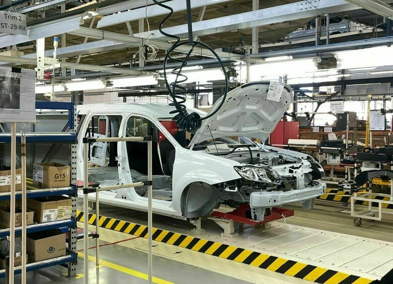 Изображение Названа дата старта серийного производства электрического LADA Largus