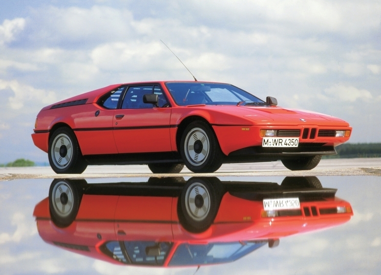 Изображение Редчайший спорткар BMW M1 выставили на продажу в России