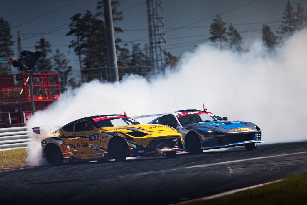 То же самое и с Георгием Чивчяном, который построил первый в России Nissan Z для дрифта, но пока не смог на нем победить.