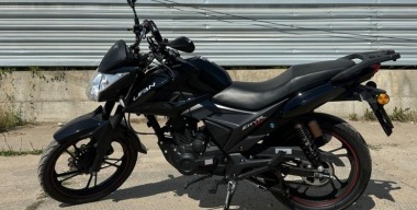 Шустрый озорной гуляка: пополнение в классе мотоциклов для города