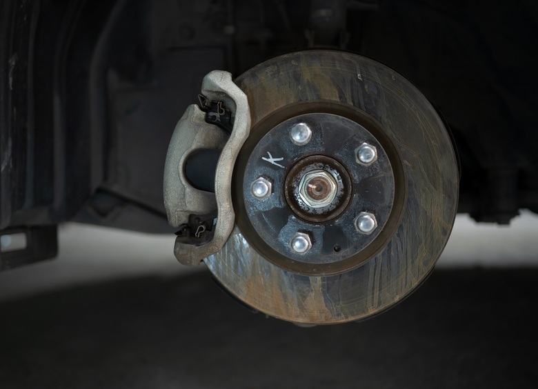 Изображение Эксперты объяснили, в каких случаях свист тормозов авто — предвестник беды