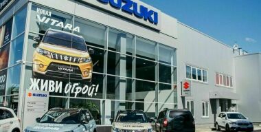 Фото Suzuki и портала АвтоВзгляд.