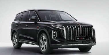 Появились новые подробности о кроссовере Hongqi HS7 для России