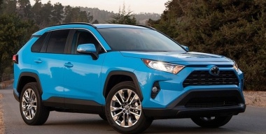 Перечислены три самых популярных автомобиля с пробегом в России