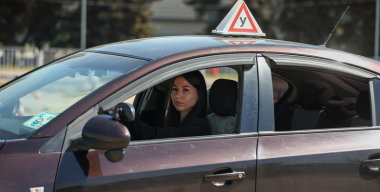 Россияне начали чаще сдавать экзамен на «права» с первого раза