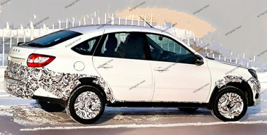 Новая версия LADA Granta Cross впервые засветилась в Сети