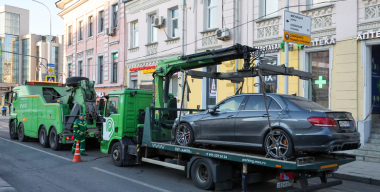 Стало известно, какие премиальные авто чаще всего эвакуируют в Москве